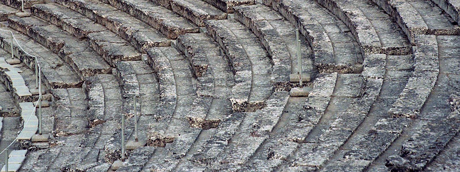 Ancient_theatre_of_Epidaurus@Evi_Fylaktou-1600x600