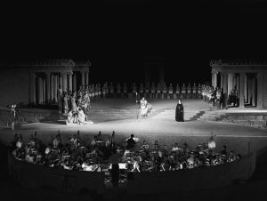 GNO-MEDEA-Epidaurus-1961_photo-Greek-National-Opera-Archive-scaled.jpg